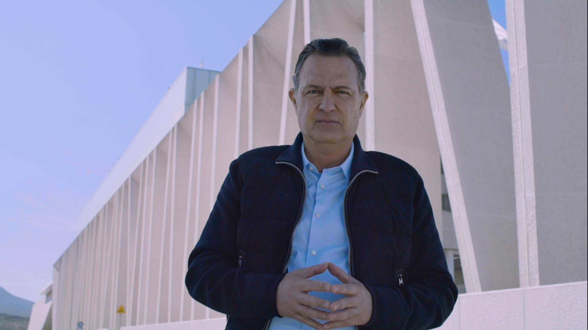 71_273_43259_472085121_01_01_FELIZ_ANO_MKG_02