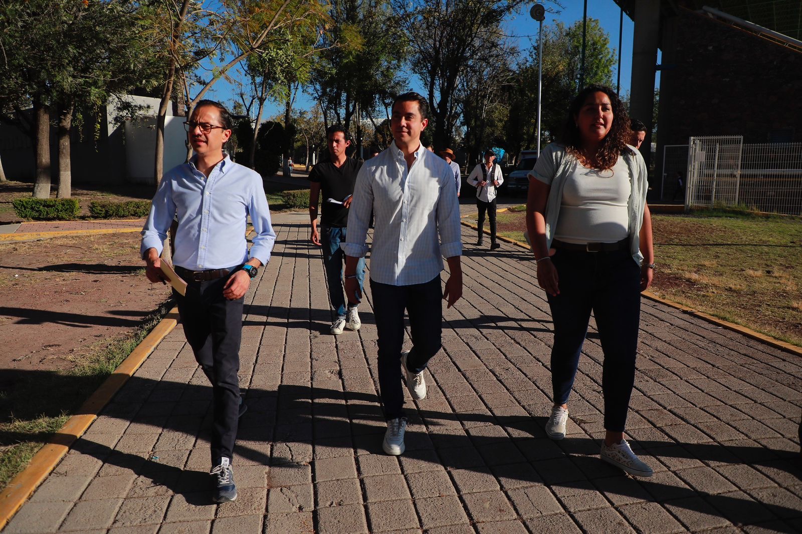 8b5ac0ec-86da-4a0f-b1df-4a5024ecd170