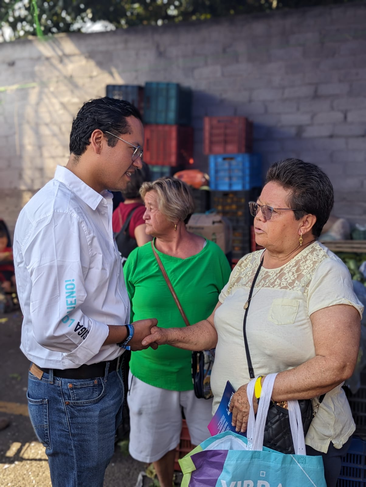 75eb0b09-424d-4018-a4c2-bdfb483c5b29