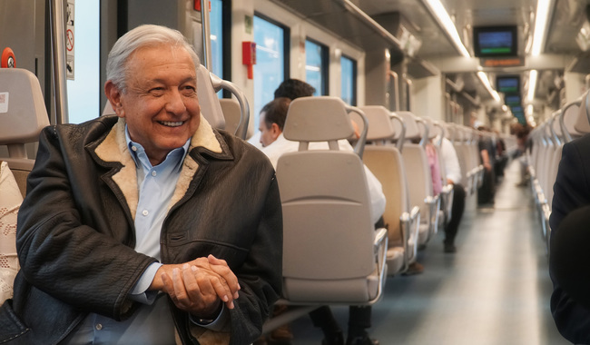 post_2024-08-31_Presidente_AMLO_-_Inauguracio_n_de_la_estacio_n_Santa_Fe_del_Tren_El_Insurgente_-_Foto_03
