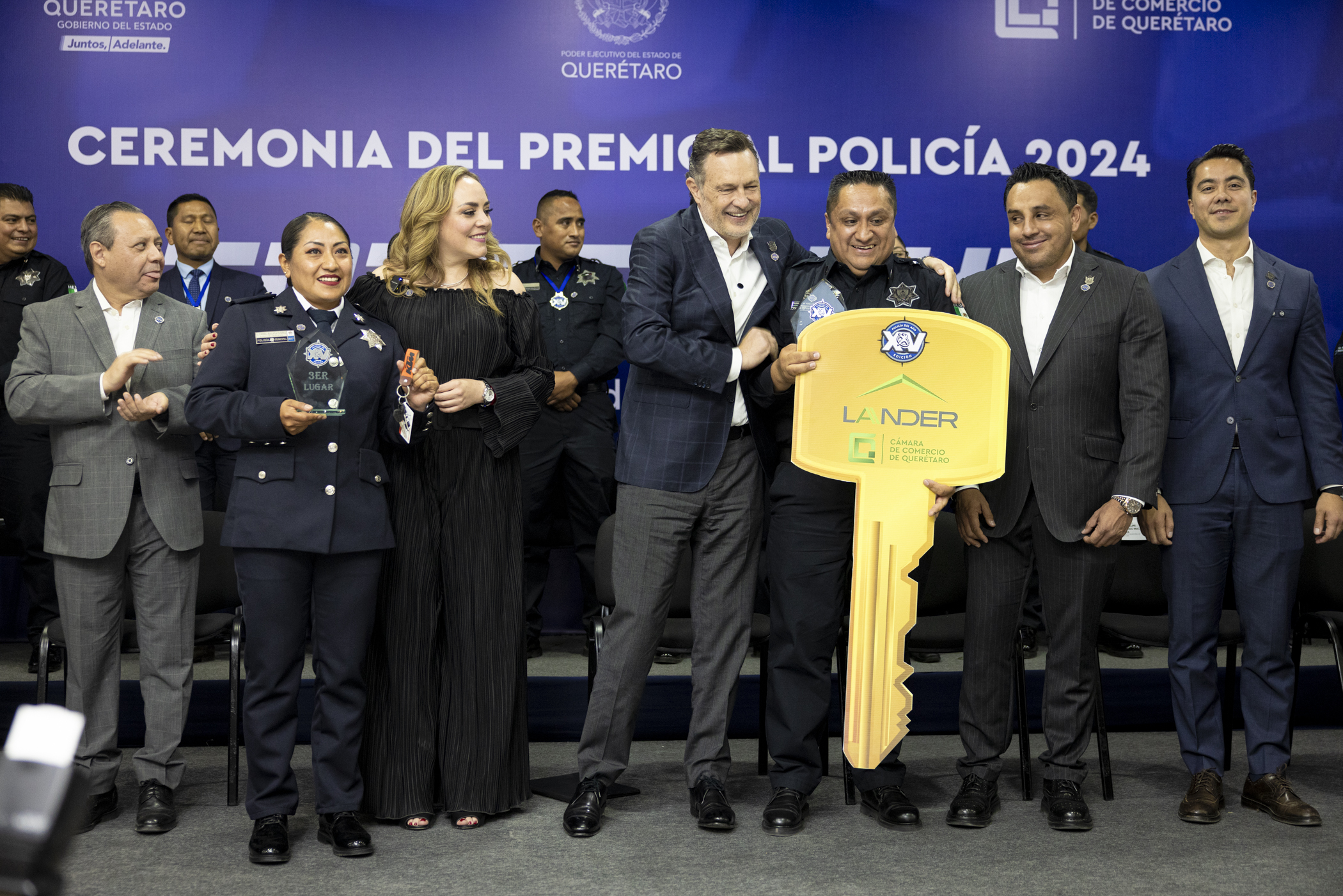 71_273_46274_1755764011_281124_PREMIO_AL_POLICIA_DEL_AN__771_O_REAL_DE_MINAS_VS285A2368