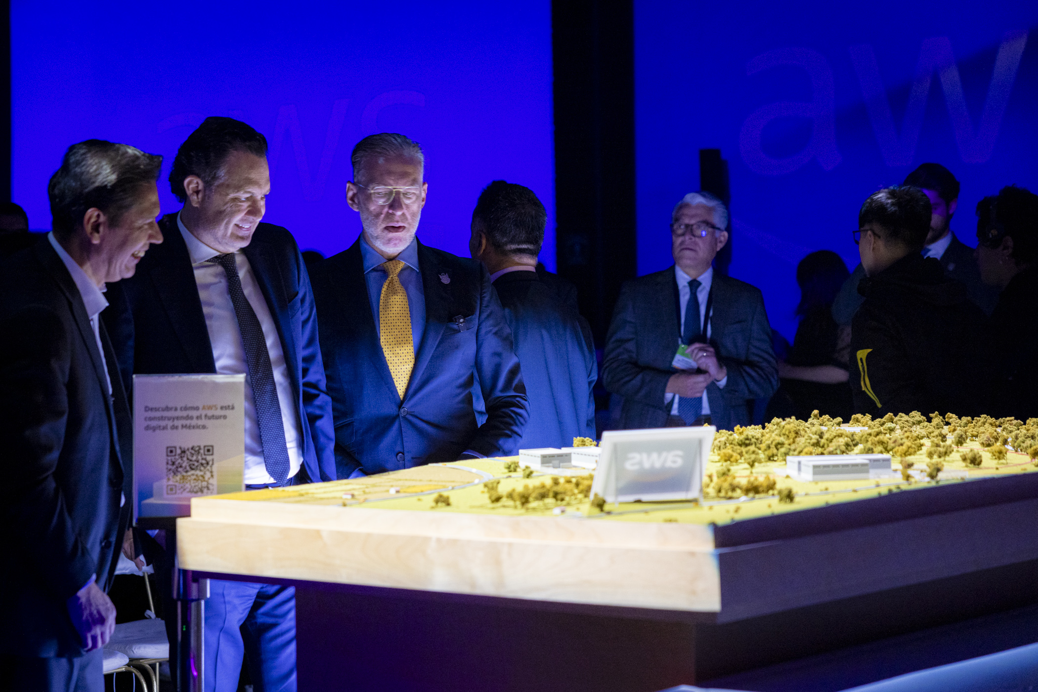 71_273_46677_775264605_14_01_LANZAMIENTO_AWS_01