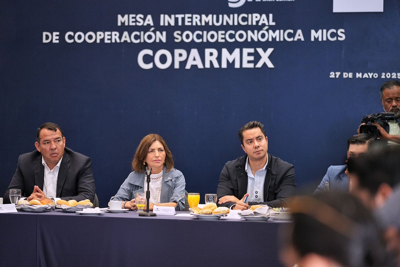 63e8519e-4f7a-436c-a72e-6fa16982fe3d