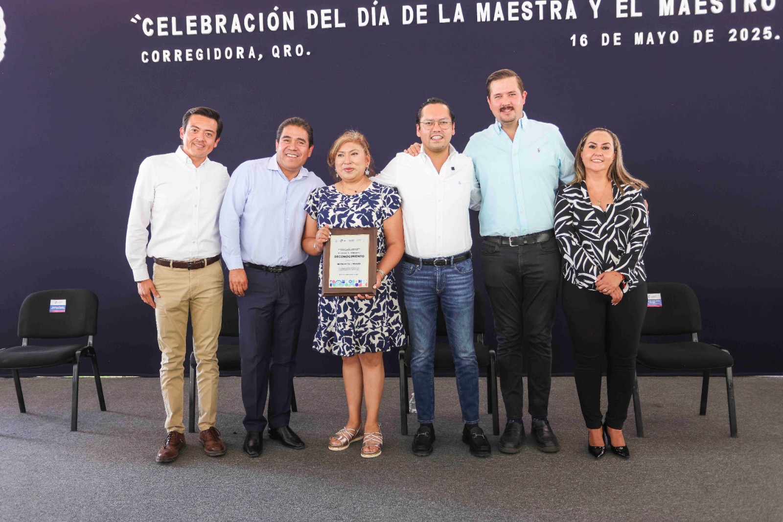 8dcc78c9-591f-4b26-a23b-3af47389f21f