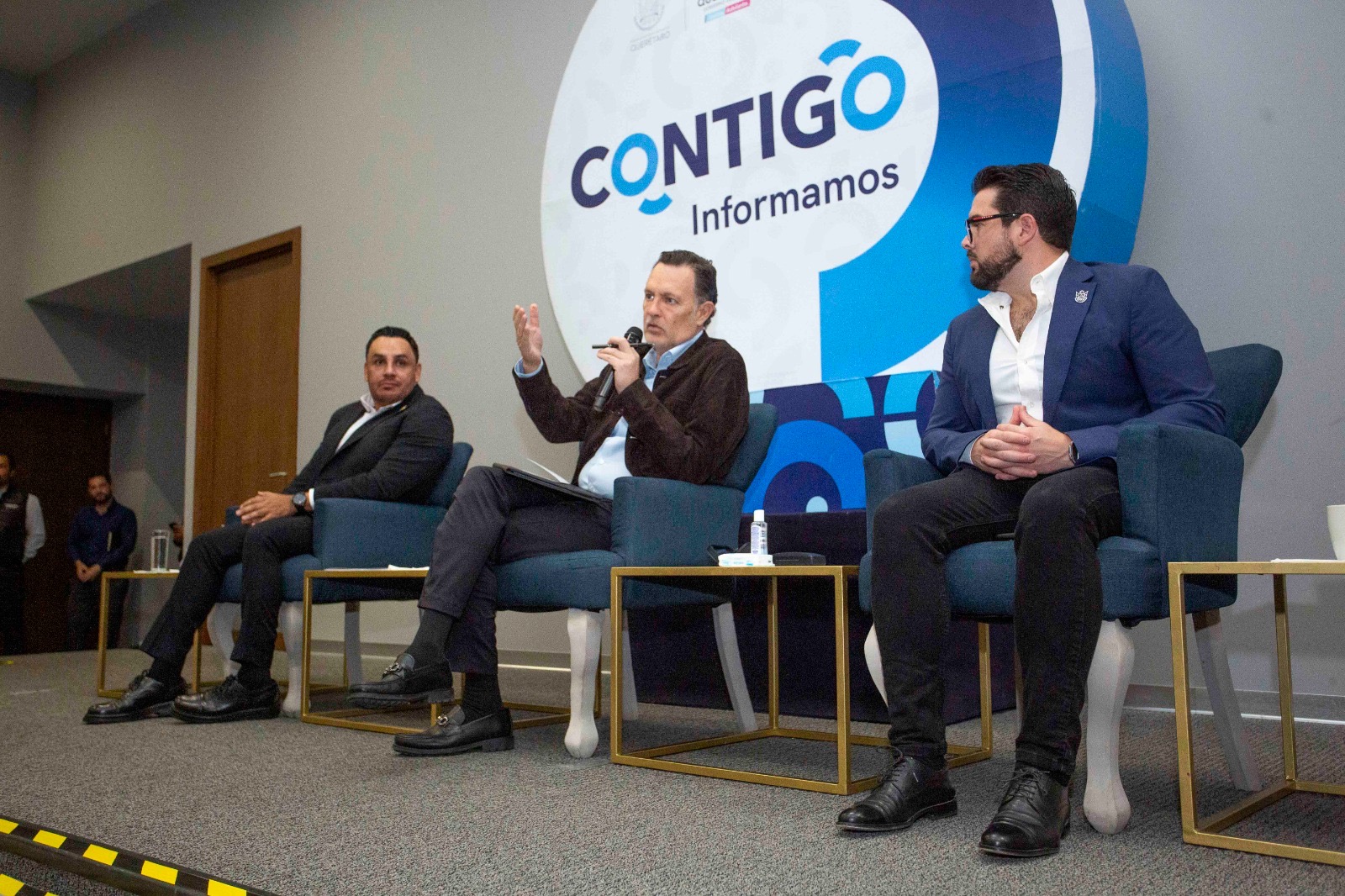 c17ef033-2c70-469b-91e8-9ee42a385af8