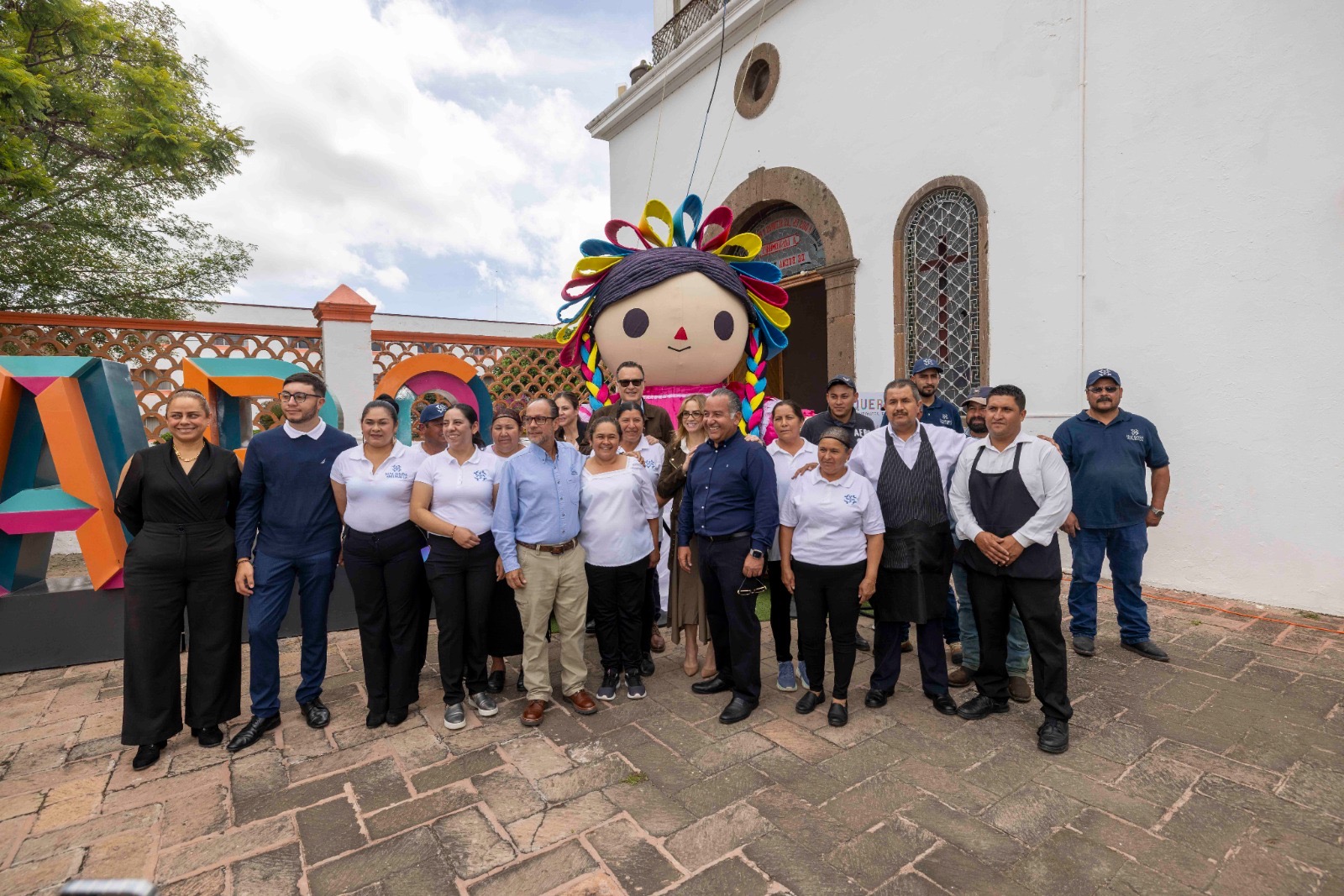 ae74321d-df4e-4338-8322-40d277cd8819