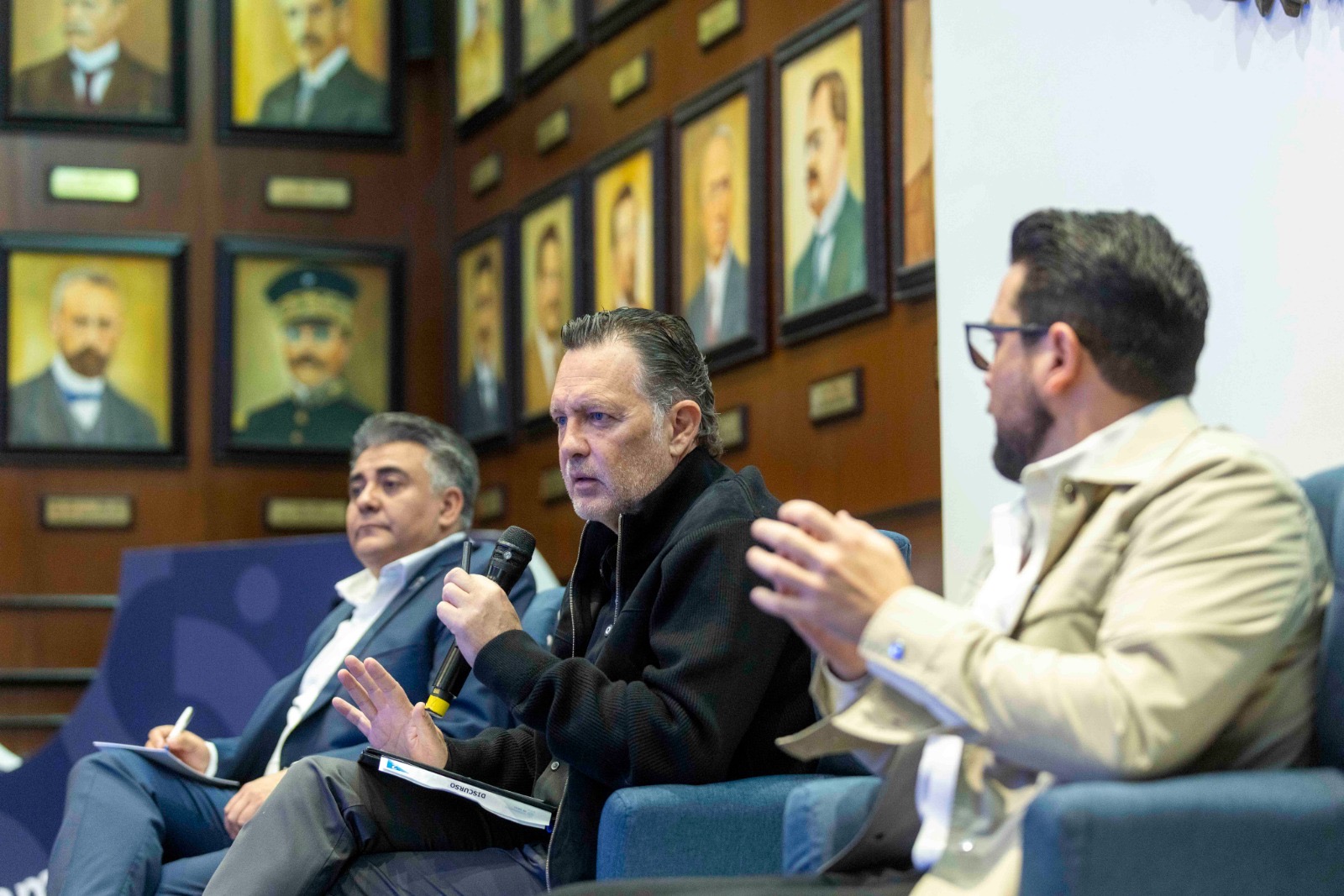 a2295d4d-c1ac-4ed8-98c6-2283c8977534