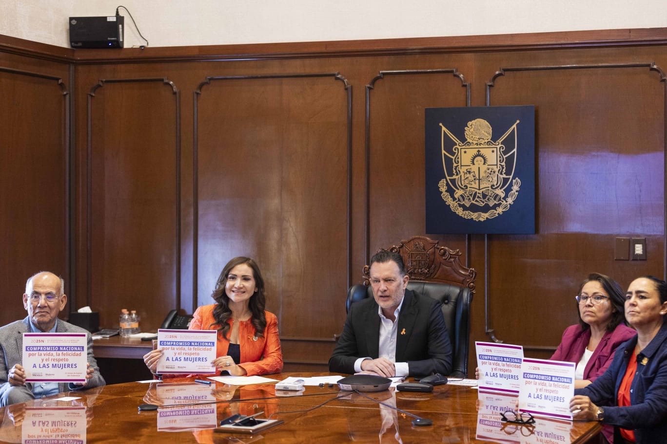 2d2f4ef4-dabf-427d-bf85-ddd1e5b97c69