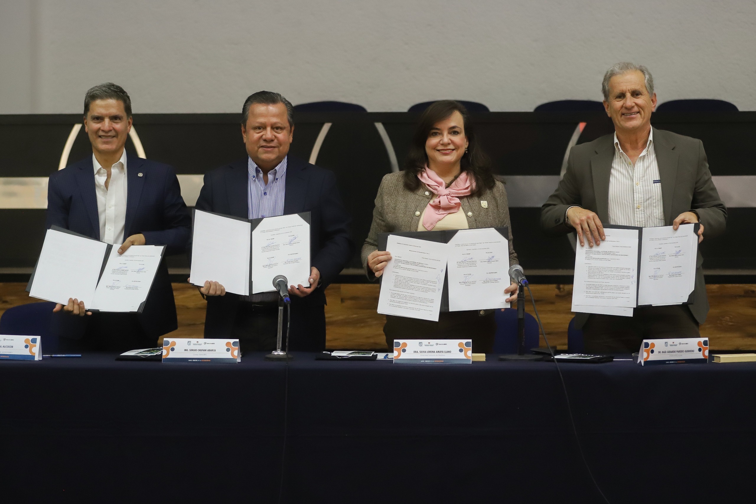 cda71787-40af-454f-ac2a-ccec5b6de424