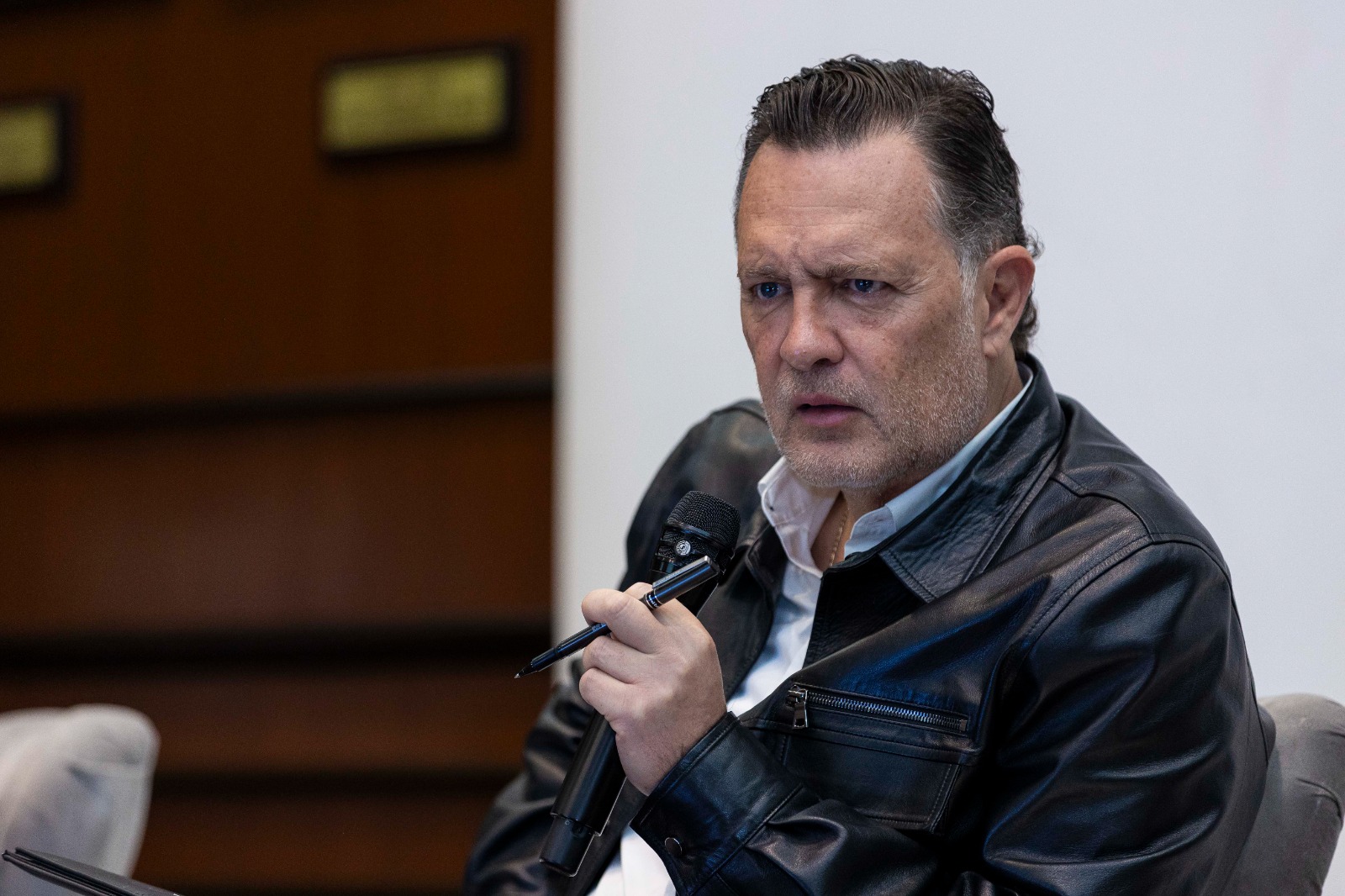 3024843c-d74f-425d-86c2-b67c76fc0795