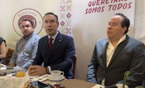 Arturo Maximiliano se descarta para buscar la gubernatura de Querétaro por Morena y la 4T. Permanecerá en el Congreso local