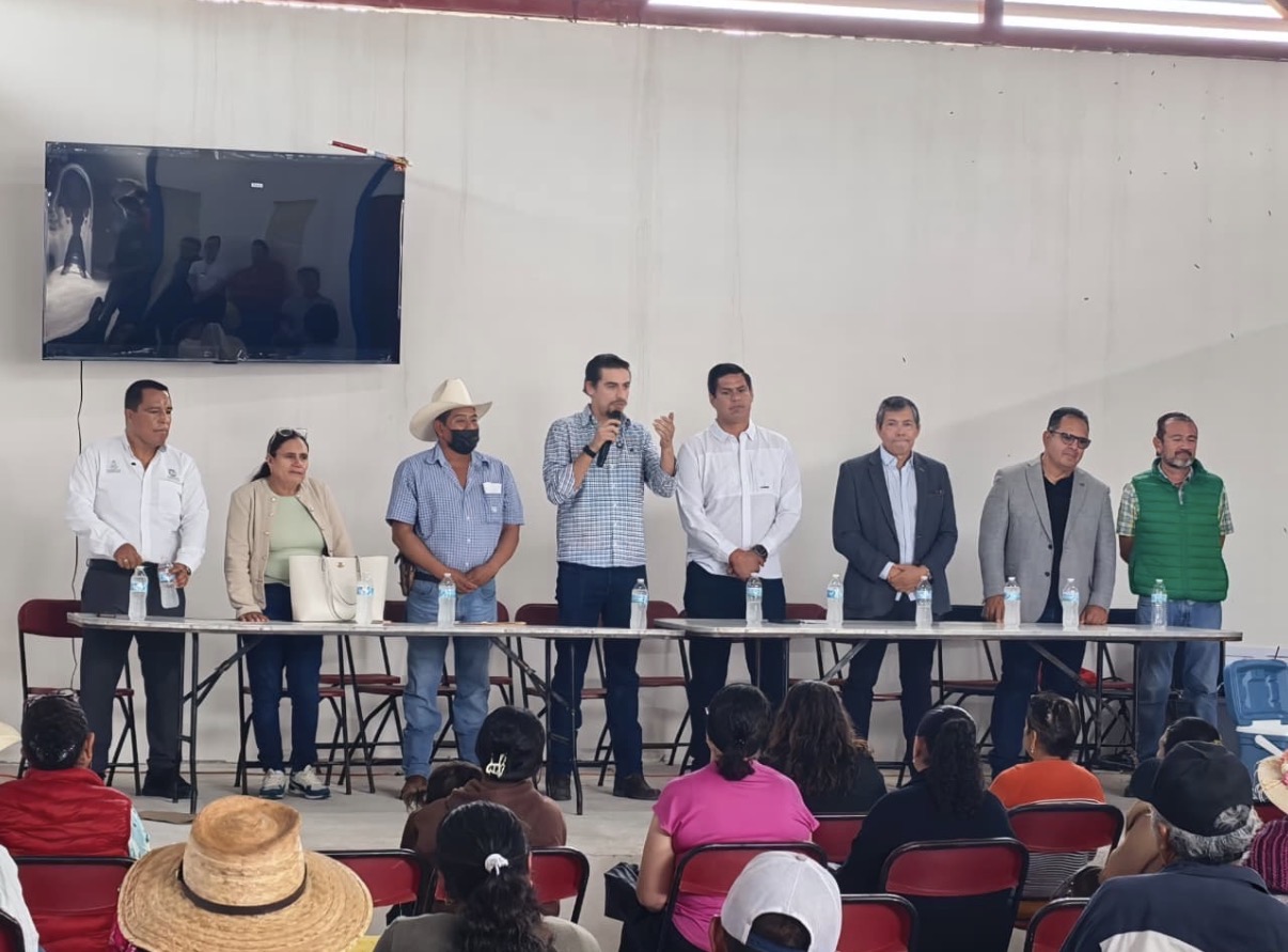 Entrega Municipio de Querétaro la rehabilitación de la Casa Ejidal de La Tinaja