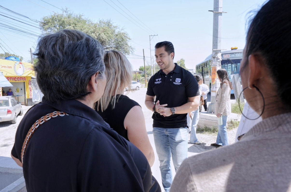 Más de 60 mil personas ya cuentan con Transporte Comunitario Gratuito en Querétaro: Felifer Macías