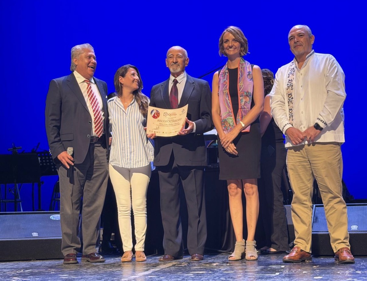 Premian a ganadores del Certamen de la Canción Queretana