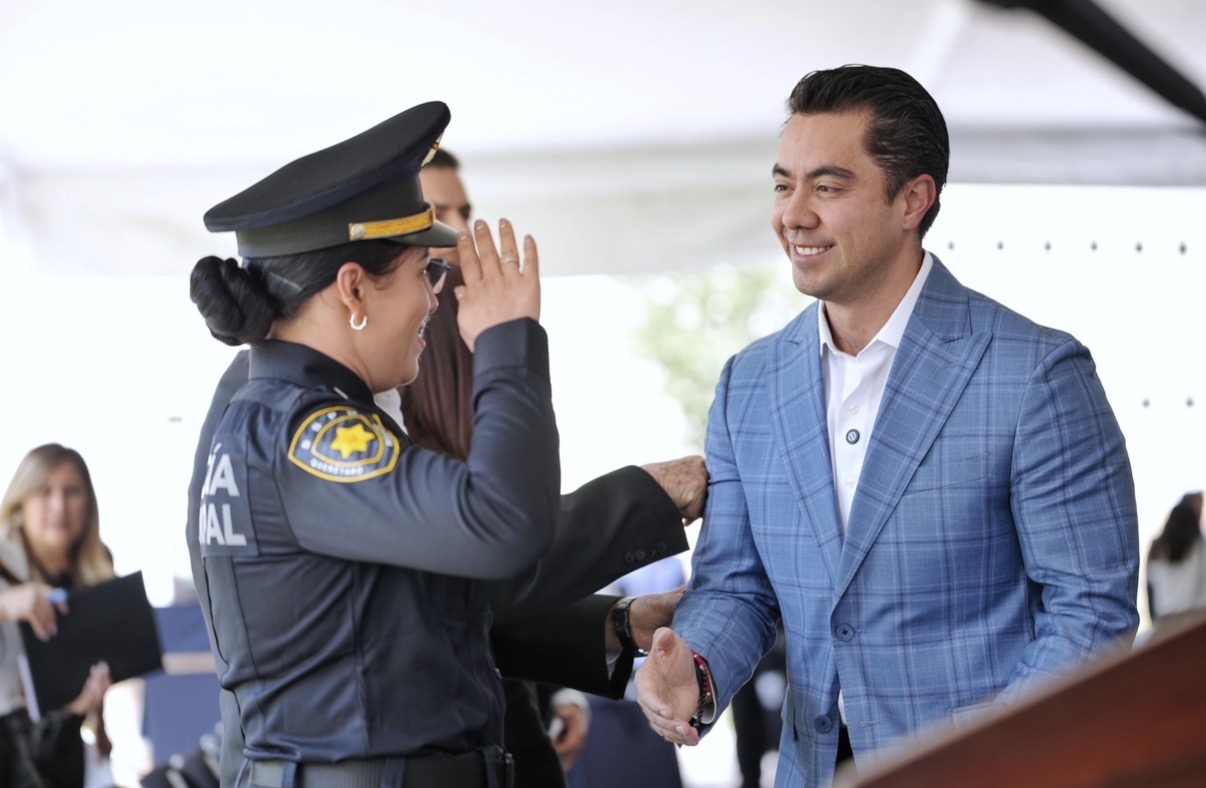 Entrega Felifer Macías nuevas unidades y equipamiento a la Policía Municipal por más de 60 millones de pesos