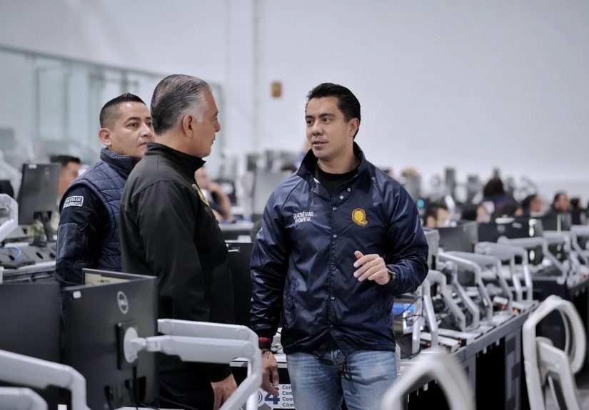 Destaca Felifer Macías la labor del CAE 911