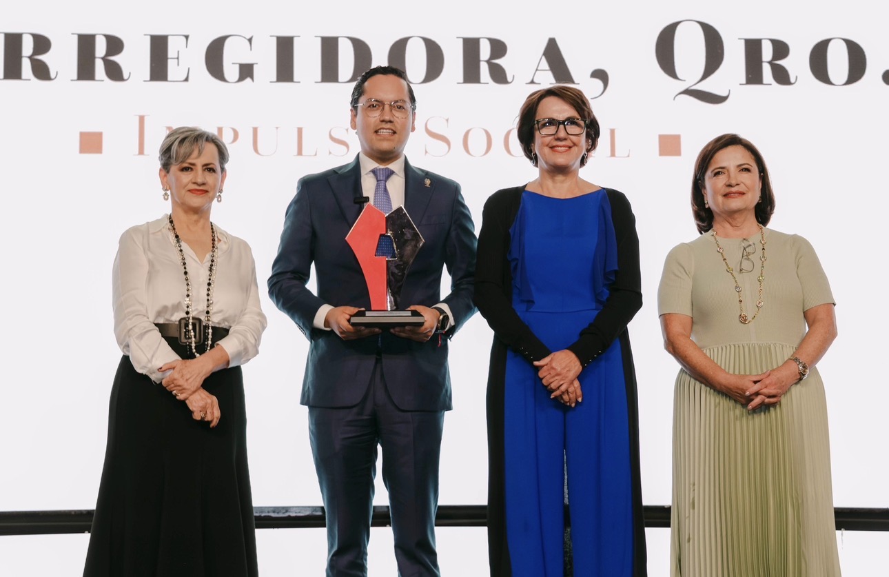 Chepe Guerrero recibe premio a las Mejores Prácticas de Gobiernos locales por “Pirámides”