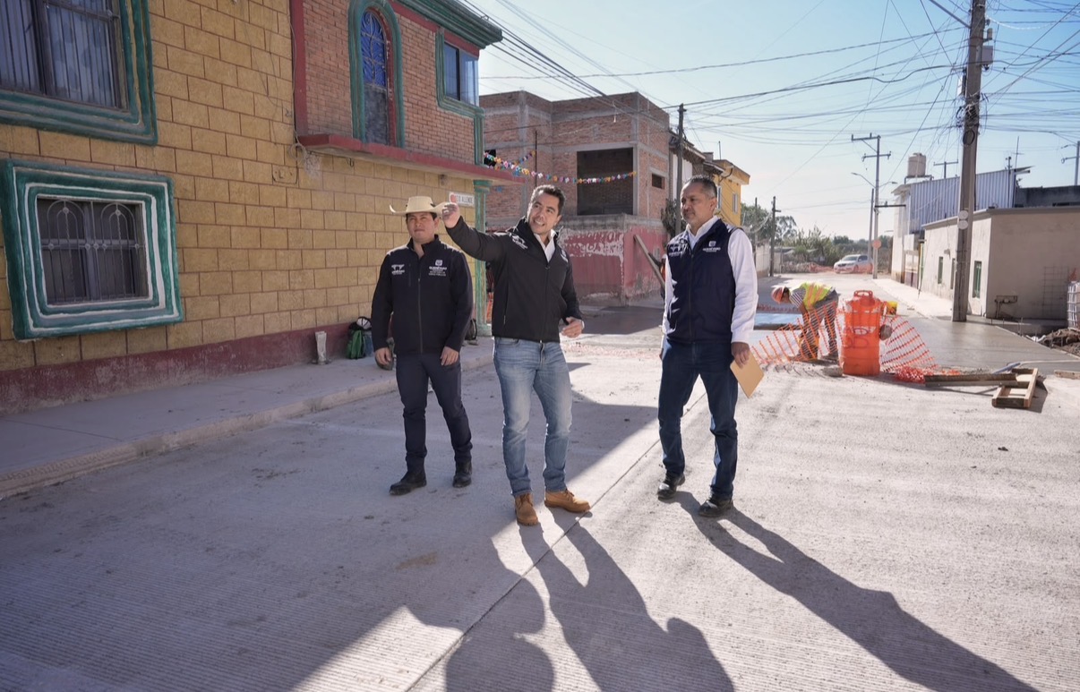 Atiende Municipio de Querétaro 110 mil 918 metros cuadrados de vialidades mediante trabajos de bacheo durante la administración