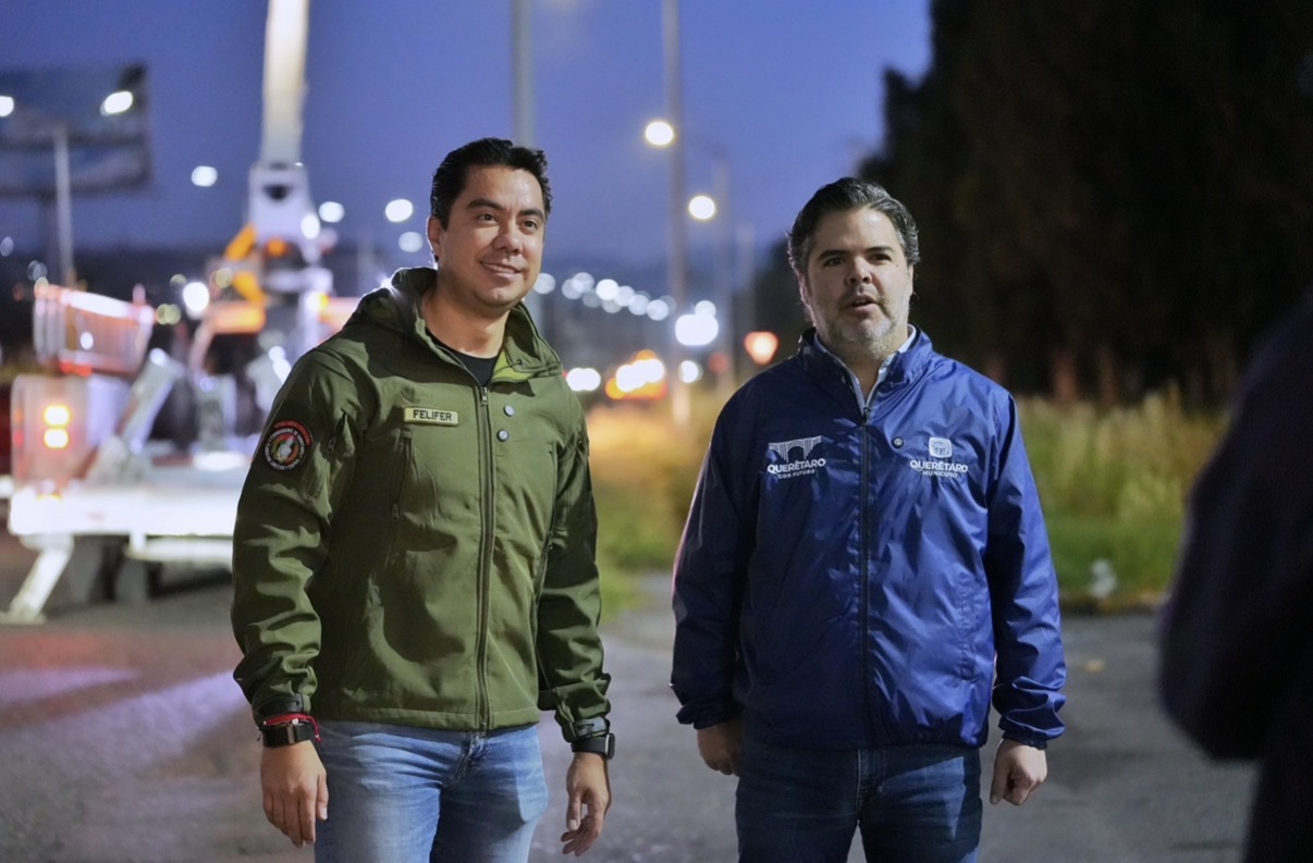 Supervisa Felifer Macías la instalación de 330 nuevas luminarias en el Libramiento Norponiente