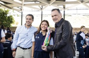 Reconocen Mauricio Kuri y Felifer Macías a medallistas de la Olimpiada Nacional 2026