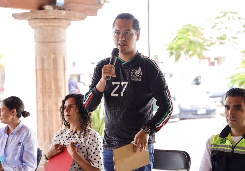 Chepe Guerrero se reúne con vecinos de San Mateo; acuerdan atender barda, iluminación y dren