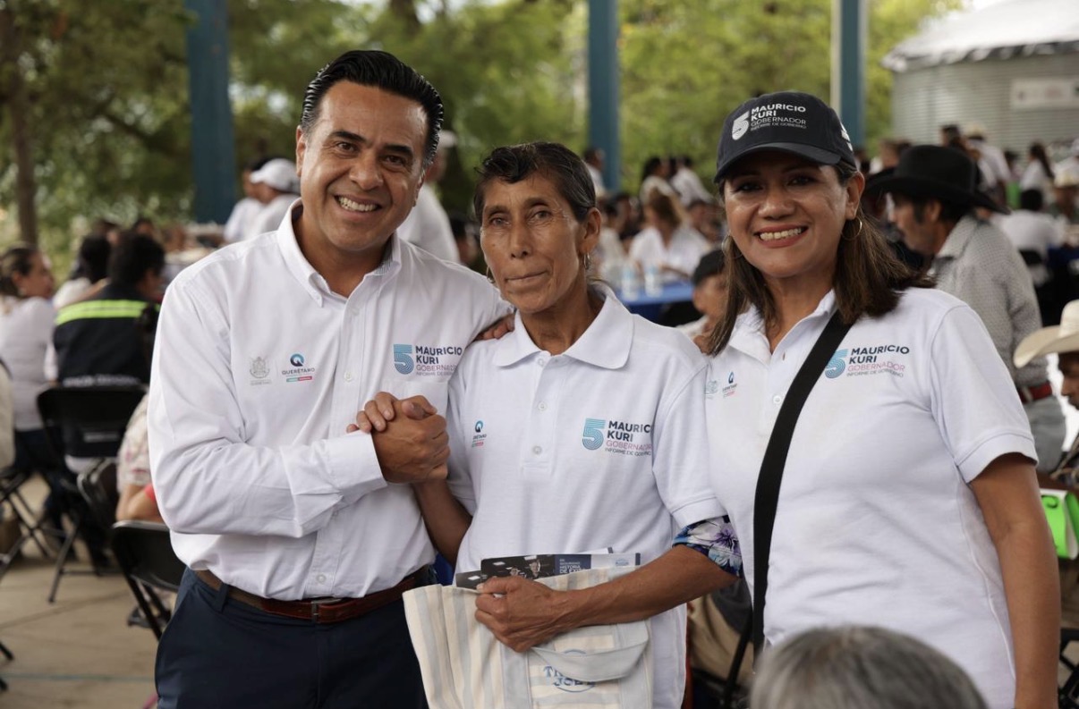 Lleva Luis Nava 5to. Informe de Gobierno a Santa María de Cocos