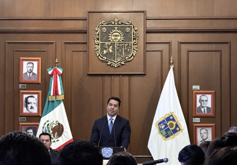 Somos la ciudad más competitiva y una de las más seguras del país: Felifer Macías, quien llamó a preservar la paz y la calidad de vida de Querétaro: “Que Querétaro siga siendo Querétaro”, al rendir su Segundo Informe de Gobierno