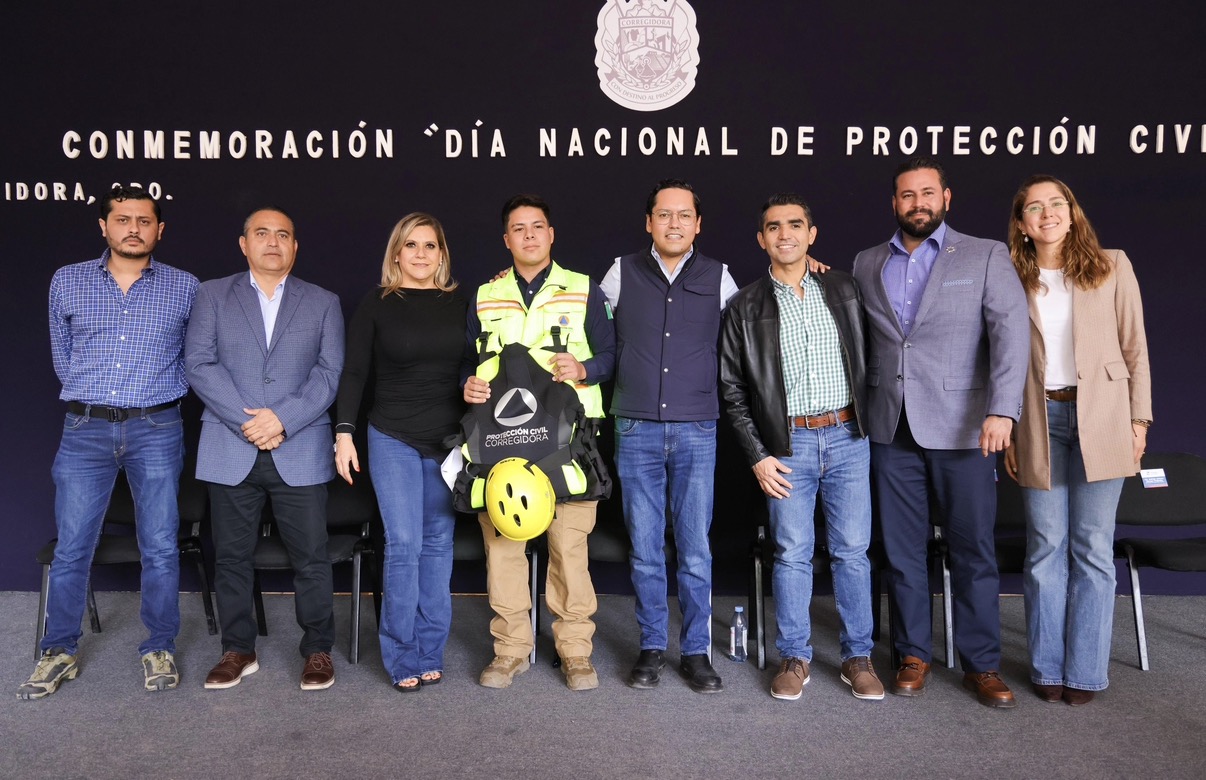 Chepe Guerrero entrega equipo operativo e incentivos económicos a personal de Protección Civil