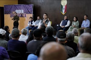 En mi gobierno se acabaron los funcionarios de escritorio: Felifer Macías, al reunirse con distintos sectores de la población