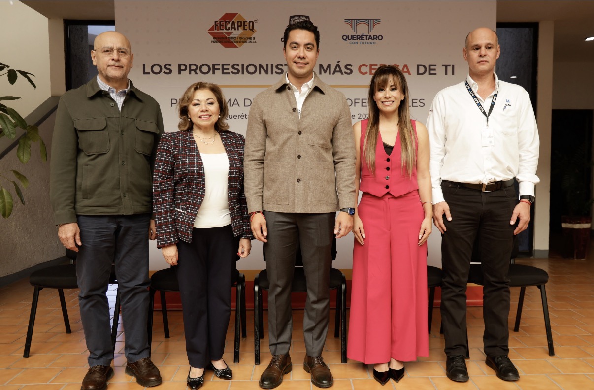 Felifer inaugura jornada de “Los profesionistas más cerca de ti”, donde se ofrecen distintos servicios a la ciudadanía