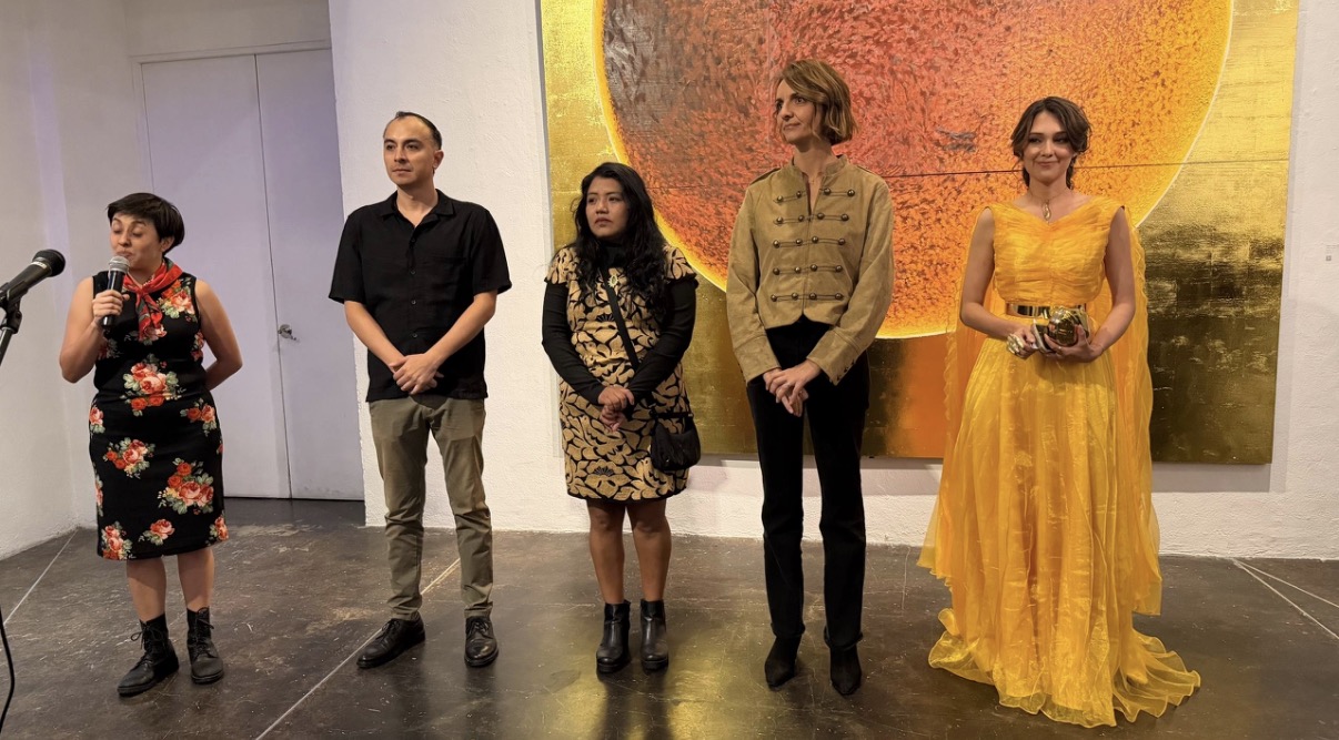 Inaugura López Birlain temporada de exposiciones de la Galería Libertad