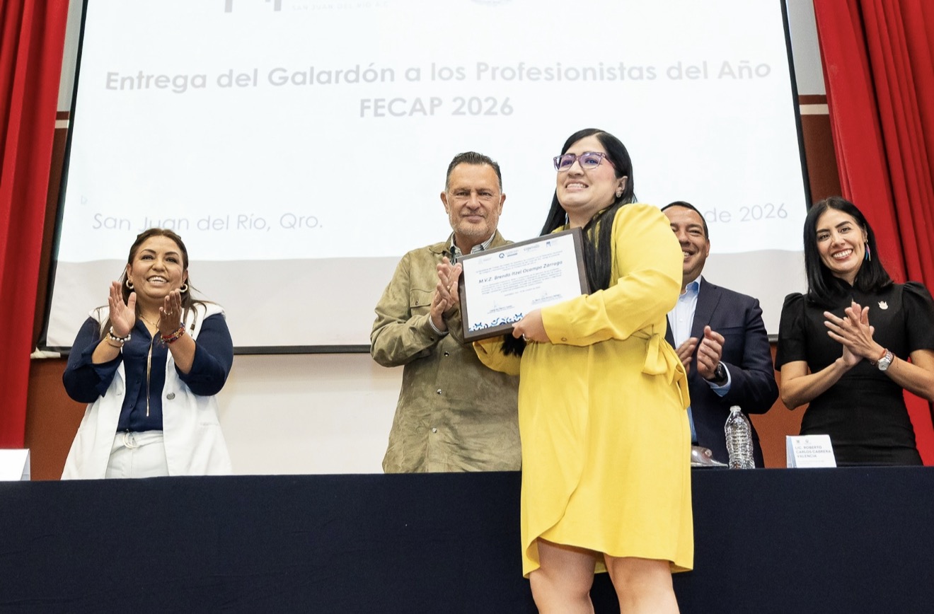 Entrega Mauricio Kuri el Galardón FECAP 2026 a profesionistas de San Juan del Río