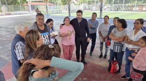 Agustín Dorantes regresa a Sauces y se compromete a gestionar más obras para la colonia