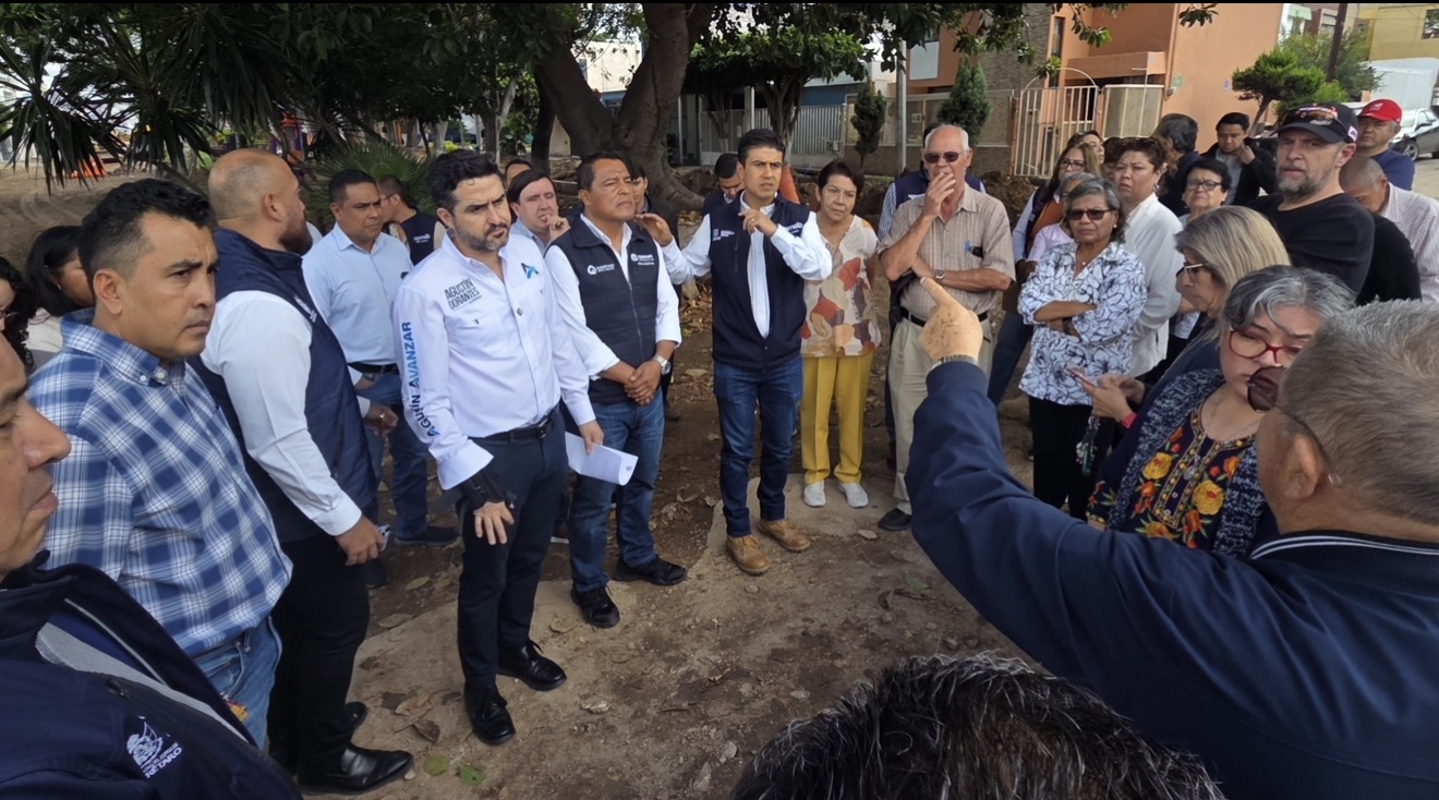Agustín Dorantes y autoridades estatales se reúnen con vecinos de Valle Alameda para dar seguimiento a obras de mejora