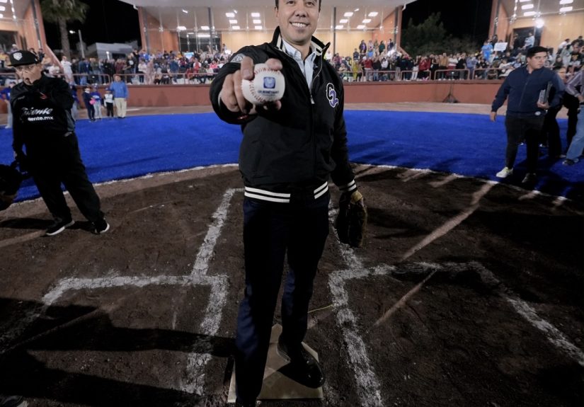 ⚾🏟️ ¡El béisbol estrena casa! Felifer Macías entrega campo totalmente reconstruido, con nuevas gradas y espacios para las familias en la Unidad Deportiva Josefa Ortiz