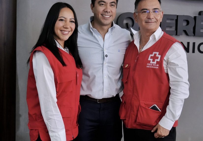 Felifer Macías anuncia donativos voluntarios para Cruz Roja y Bomberos a través de trámites municipales en Querétaro