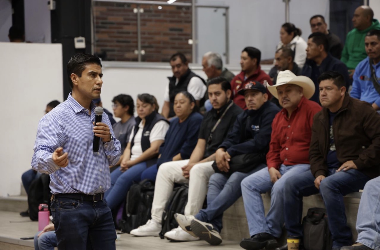 Capacita SEDESOQ a personal de Transporte Escolar para una atención segura e incluyente